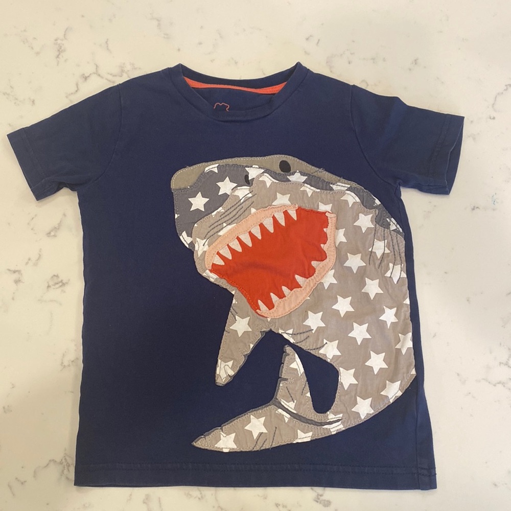 Mini Boden Shark Appliqué Tee Size 4-5